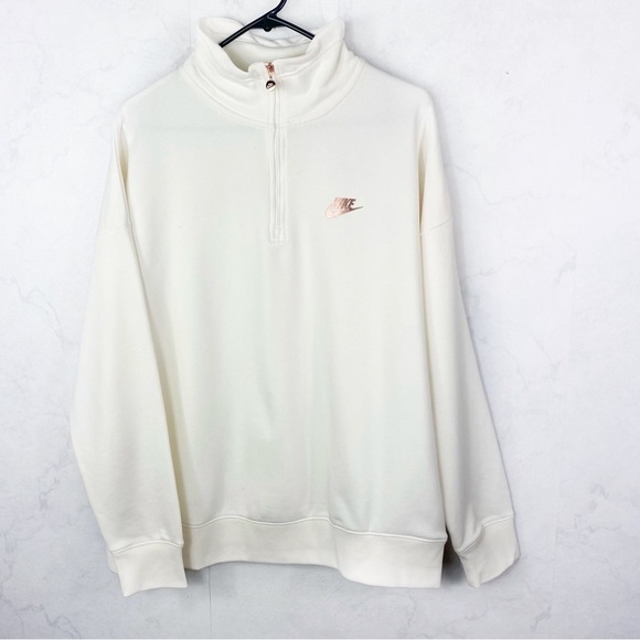 [Nike] Metalic Quarter-Zip Fleece Pullover